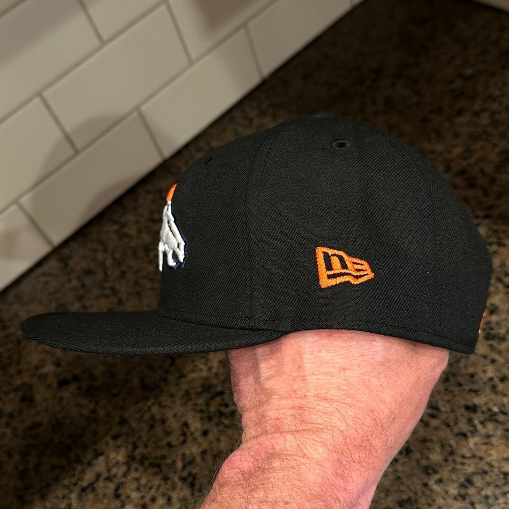 Denver Broncos Hat New Era 59FIFTY 6 7/8 Black NFL Fitted Cap New - Picture 8 of 12